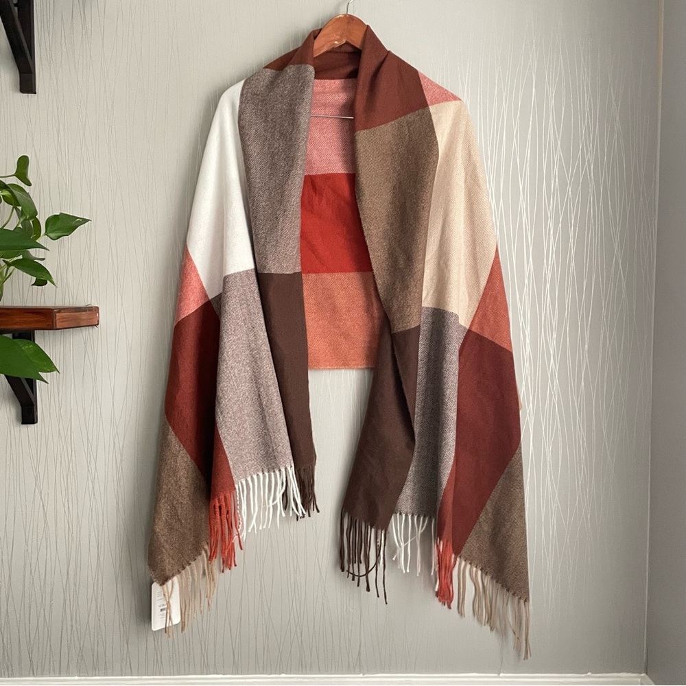 Cozy Colorblock Fringe Wrap Shawl - Rust & Cream